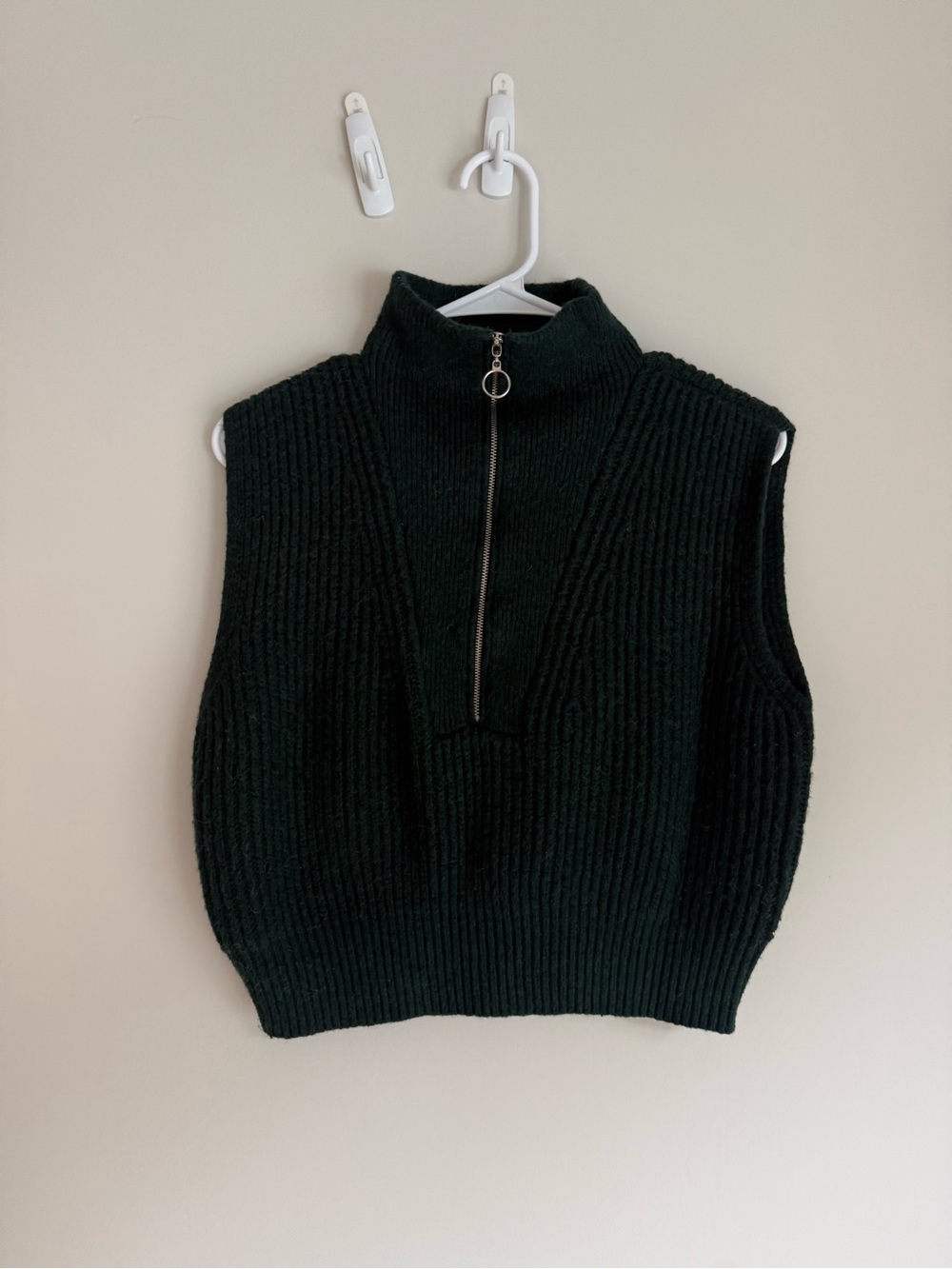 Sincerely Jules Dark Green Ribbed Knit Vest